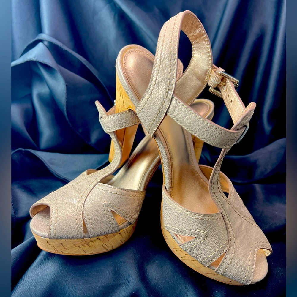 Coach BIANCA Metallic Leather Sandals New without tags but with box! Champagne